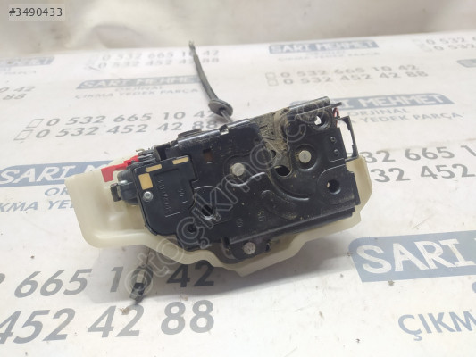 ÇIKMA VW JETTA SOL ARKA KAPI KİLİDİ