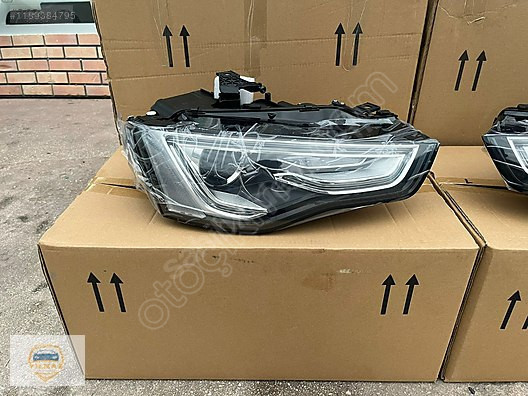 AUDİ A5 SAĞ FAR ORJİNAL 2012-2015 UYUMLU 8T0941044