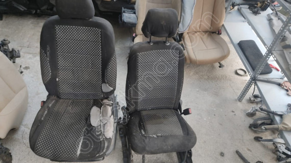 FORD CONNECT KOLTUKLAR ÇIKMA