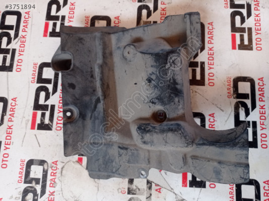 BMW F10 direksiyon kutusu plastiği sol orjinal 51757228687