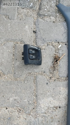 RENAULT MEGANE 1 CAM DÜĞMESİ