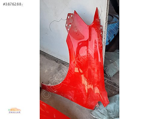 VW Polo Sağ Ön Çamurluk - Ünallar Oto Çıkma Yedek Parça