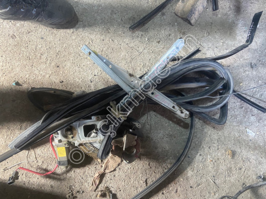 L300 cam krikosu fitilleri  menteşeleri