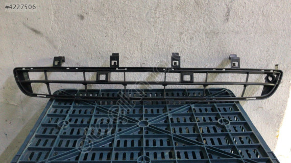 OPEL İNSİGNİA A ÖN TAMPON ORTA IZGARA SIFIR YEDEK PARÇA