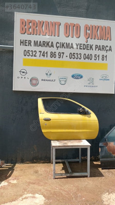 Orijinal Dolu Renault Megane1 Coupe Sağ Ön Kapı Parçası