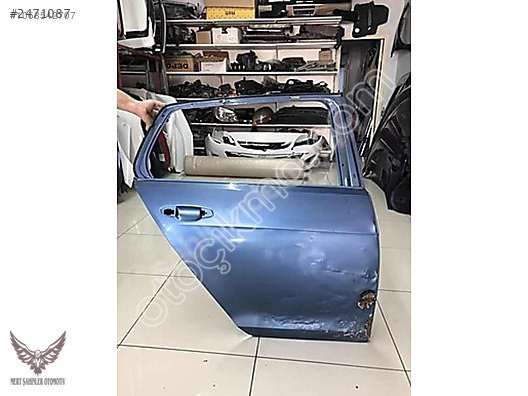 VW Golf 7 Sağ Arka Kapı