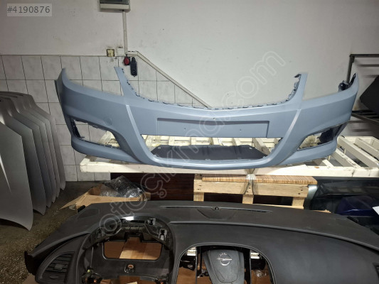 ÖZMEN OPEL VECTRA C ÖN TAMPON MAKYAJLI