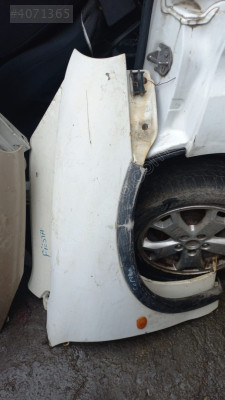 FORD FİESTA ÇAMURLUK KONUK OTO 05323167897
