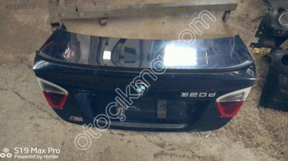 BMW 3.20 E90 BAGAJ KAPAĞI ÇEVİK OTO BURSA