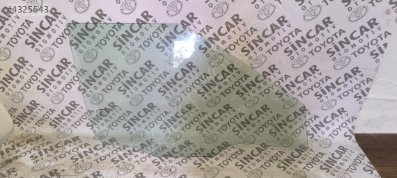 SİNCAR OTODAN SSANGYONG TİVOLİ SAĞ ÖN KAPI CAMI ÇIKMA ORJİNAL