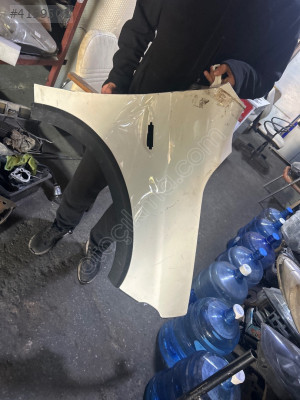 Fiat Egea Cross sağ ön Çamurluk
