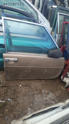 Tofaş eski kasa doğan sağ ön kapı