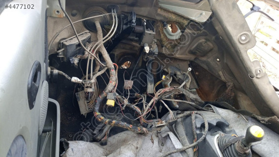 Dacia Logan torpido iç tesisat