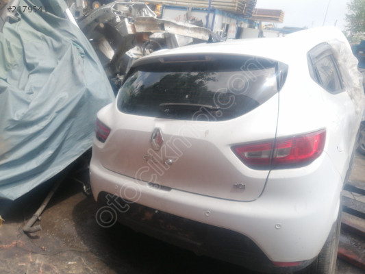 RENAULT CLİO 4 BAGAJ KAPAĞI HATASIZ TÜM KAPORTA PARÇASI MEVC