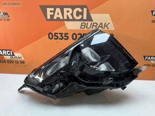 COURİER SAĞ FAR ORJİNAL 2023-2025