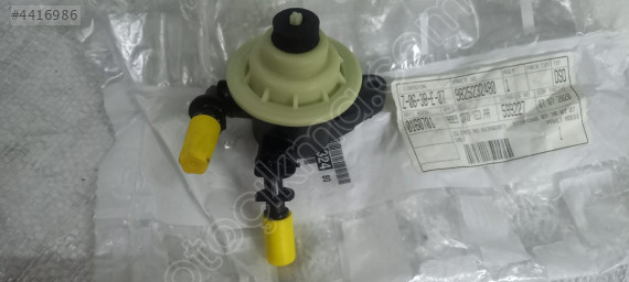 Peugeot 208, 2008 yakıt titreşim amortisörü OEM 9825232480 orj