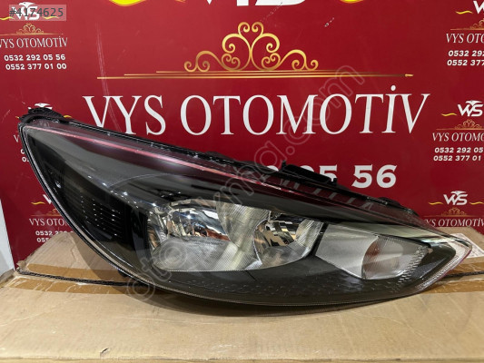 2015-2018 Ford Focus Siyah Zemin Sağ Ön Far Sıfır  F1EB-13W029-PB