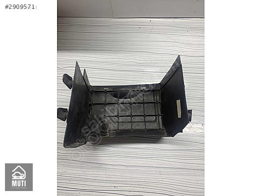 00049300 AKÜ KUTUSU KAPAĞI CITROEN C3 2003 1.4L
