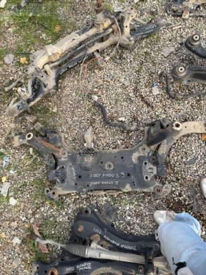 FORD FOCUS 3 MOTOR BEŞİĞİ ÇIKMA ORJİNAL