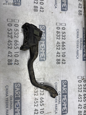 ÇIKMA FİAT DOBLO GAZ PEDALI 46778586