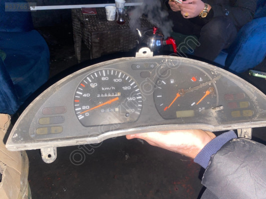 Nissan Caner’te km saati