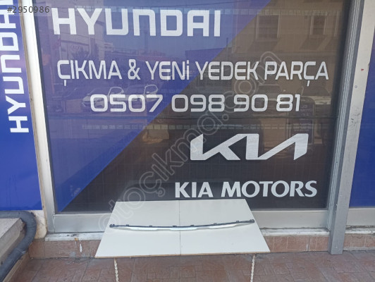KİA CEED ÖN TAMPON ALT NİKELAJ BAKALİTİ ORİJİNAL ÇIKMA
