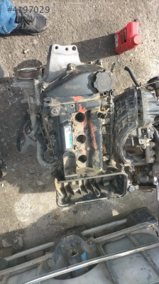 Toyota Yaris 1KR 1.0 üç silindir motor parçaları