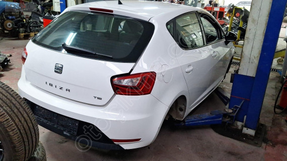 SEAT IBİZA 2008 2017 DEPO KAPAĞI 6j4809905