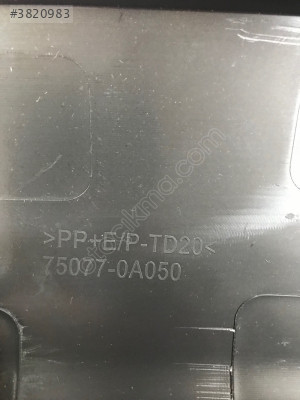 KAPI BANDI COROLLA CROSS ARKA SAĞ