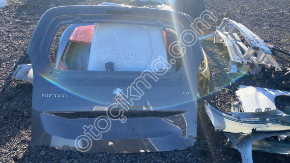 PEUGEOT RİFTER BAGAJ KAPAĞI ORİJİNAL ÇIKMA