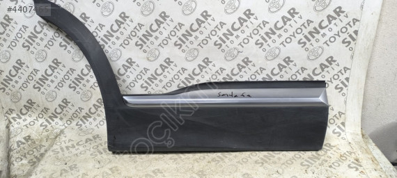 HYUNDAİ SANTAFE SANTA FE SAĞ ARKA KAPI ÇITASI 2023 2026