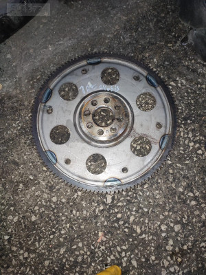 Toyota Avensis 2001 2009 Volant saçı