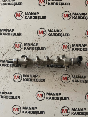 AUDİ Q2 RAİL YAKIT BORUSU 1.6 TDİ 04L130089F 04L130764B