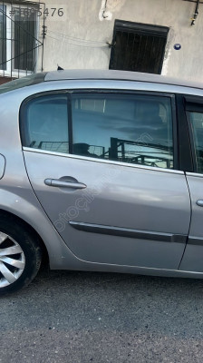 Renault megan 2 sağ arka kapı dolu hatasız