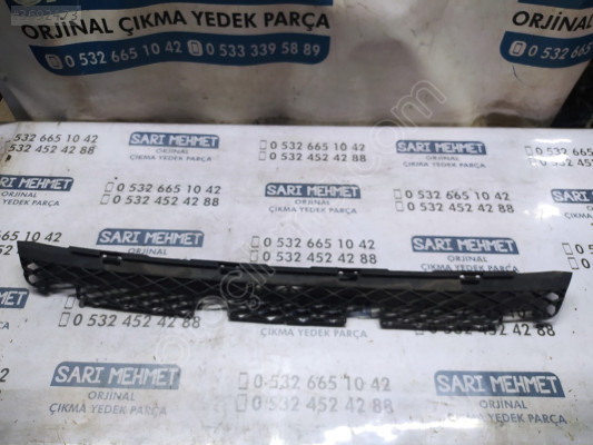 ÇIKMA VW PASSAT B7 ARKA TAMPON ORTA BRAKETİ 3AE807863