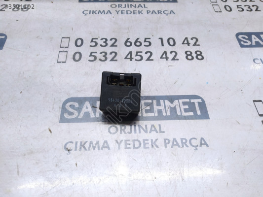 ÇIKMA HYUNDAİ ACCENT KLİMA RÖLESİ 95430-22002