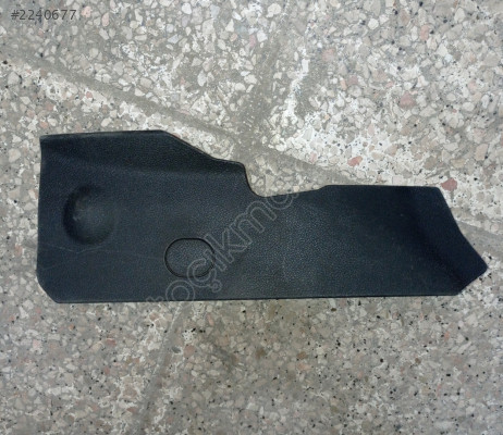 4G1863279 2015 A6 ORJ. ÇIKMA ORTA KONSOL YAN KAPAĞI SOL