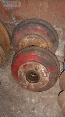 Ford Focus 1 arka kampana