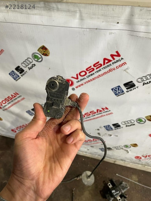 Vw Polo İbiza Depo Kapak Motoru 6R0810773F Çıkma Orjinal