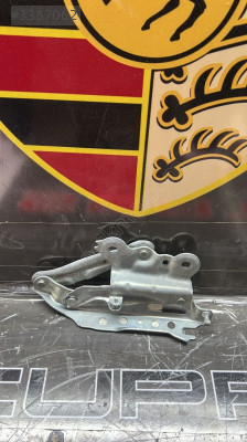 Superb Motor Kaput Menteşesi 15-19 3V0823302