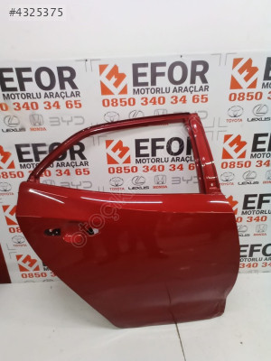 TOYOTA COROLLA HB ORJİNAL ÇIKMA SAĞ ARKA KAPI 22