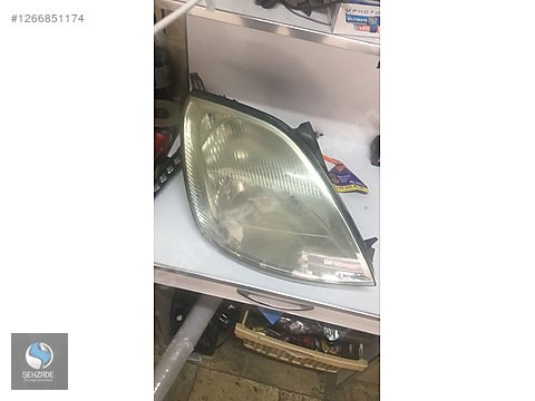 FORD FİESTA 2004-2008 SAĞ FAR ÇIKMA ORJİNAL