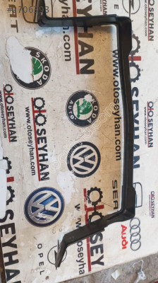 5E0501683A golf 8 alt koruma bağlantı demiri
