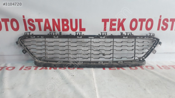 BMW F20 TAMPON IZGARASI ORTA LCI