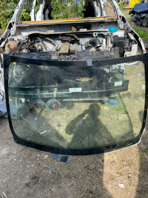 renault clio 4 orjinal ön cam