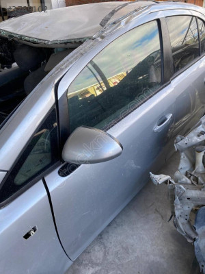 OPEL CORSA D SOL ÖN KAPI DOLU ORJİNAL ÇIKMA