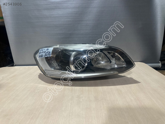 Volvo xc60 sağ far 2014-2017 7 fiş xenon