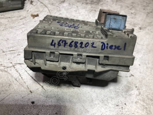 Fiat Albea Palio 1.3 JTD Sigorta Kutusu Panosu 46768200-46768202