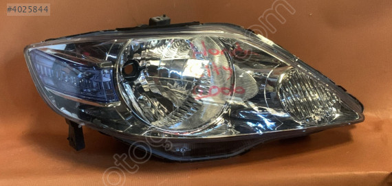 honda city sağ ön far