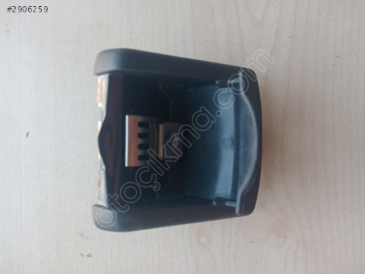 Renault mefan arka küllük 7700430600
